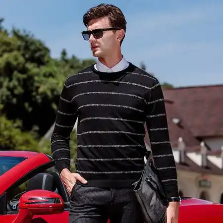 汤河之家新款中厚款休闲修身男士黑白条纹提花套头圆领毛衣
