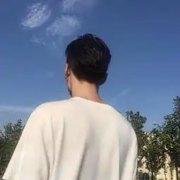 如大海般广阔清新简单大海风景头
