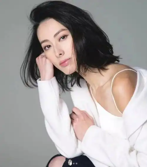 生三子的梁洛施,成为新欢的头号强敌男人重要还是孩子重要
