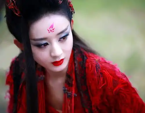 赵丽颖最让人惊艳六角色第六楚乔花千骨才第三
