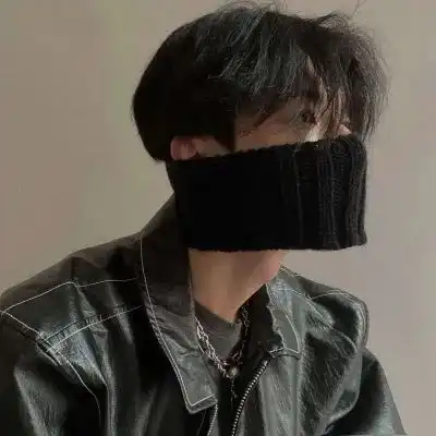 男生黑白灰色头像