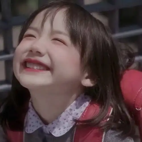 有哪些沙雕又可爱的朋友圈文案
