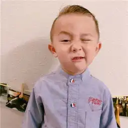 2018超萌又可爱的小男孩子头像高清天真爱搞怪的小孩子
