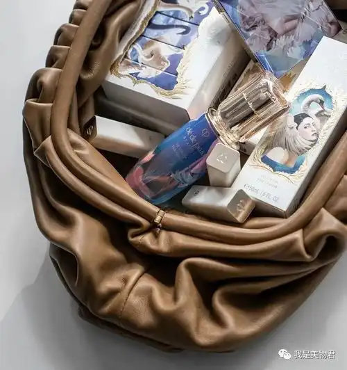 送礼这事儿太烧脑新年和情人节好物推荐,直男送礼不迷路
