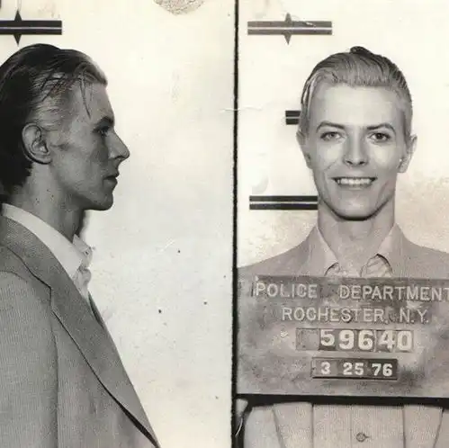 大卫鲍伊davidbowie图片
