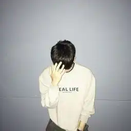 单恋一个人很久然后最终放手了的人改用什么qq头像无字的
