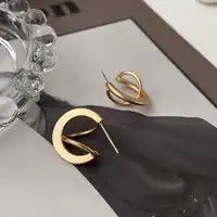 高丝时尚耳饰kose高丝s925银针小清新滴釉花朵耳环女ins潮高级感百搭气质珍珠耳钉耳饰多少钱
