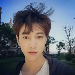 qq什么头像好看,推荐给我
