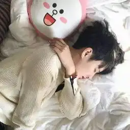 那些触动我们内心的网易云热评
