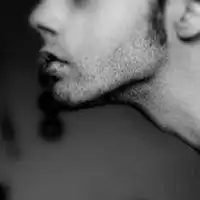 微信头像图片沧桑大叔微信头像图片大全
