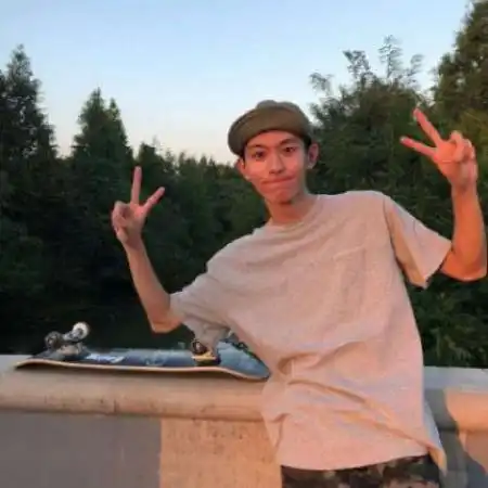 非主流男生个性头像文艺个性有意境的男头
