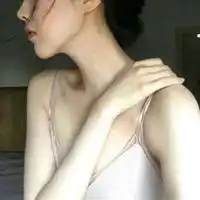 让男友欲罢不能的qq头像
