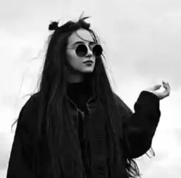 网易云热评没能走到最后的,都不算真正意义上的爱吧
