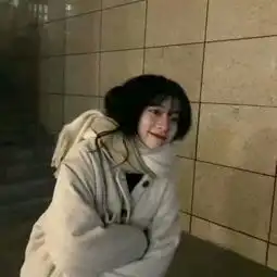 做个烂人,谈笑风生不动情
