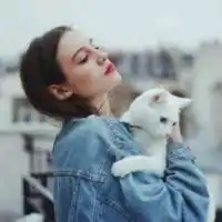 抱猫咪的女生头像2017喜欢猫咪的宝宝们看过来