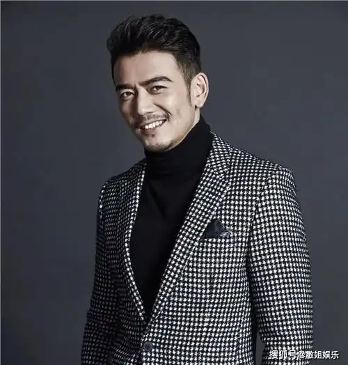 37岁男星杨烁的老婆,原来是熟悉的童年女神,难怪他过得这么幸福
