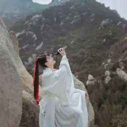 古风头像男高清稀有真人唯美淡雅男子头像
