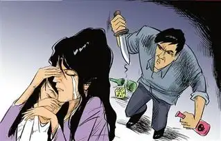 女子提出分手遭男友泼硫酸其女儿耳朵被砍掉
