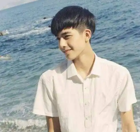无论男女,16岁若能长到这个数,身高不低175cm
