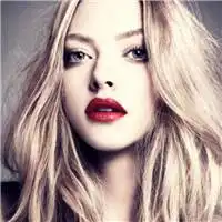 黑白红唇女生高冷头像微信头像图片大全
