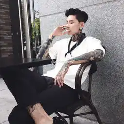 这个淘宝模特叫什么名字
