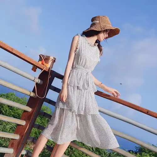 舒适收腰的穿搭显时尚,美的无懈可击,衬出典雅气质
