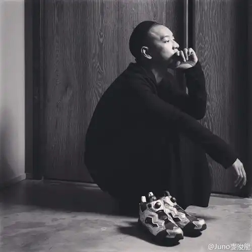 那动人时光,不用常回看
