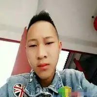 男生自拍头像图片帅气微信头像图片大全
