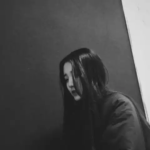 抖音最火的现实句子现实又很扎心的句子
