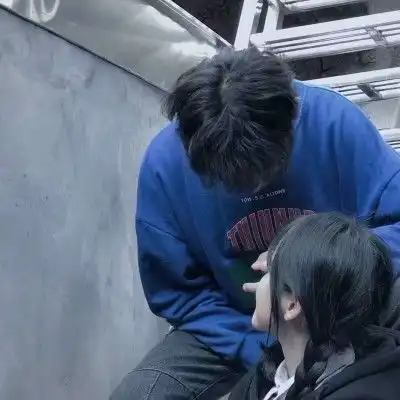 ins甜蜜蜜情侣头像
