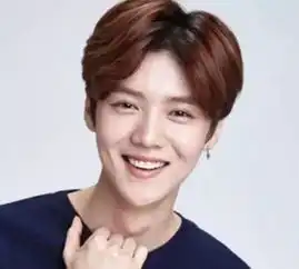 男士们这几款发型在女生眼中简直就是男神,你还不赶紧剪一个吗
