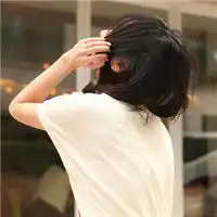 我要跟她在一起
