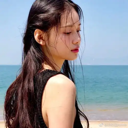新版流星花园开播,静学姐居然撞脸林允孙怡还有奚梦瑶
