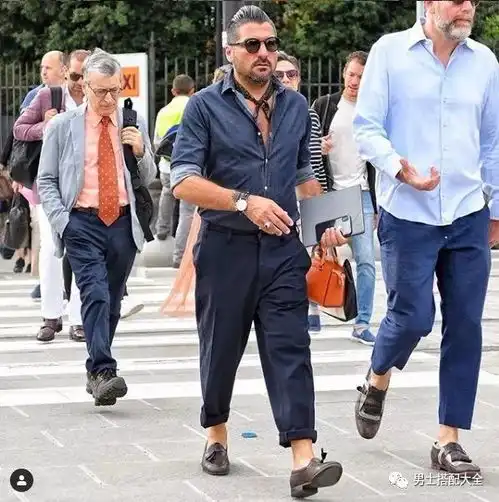 学会这5种卷袖子的方法,让你男人味爆棚
