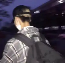 头像丨我是个很丧的人却笑的比谁都开心
