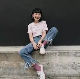 50张穿搭模板,这个小个子姑娘每张照片都想用来当头像
