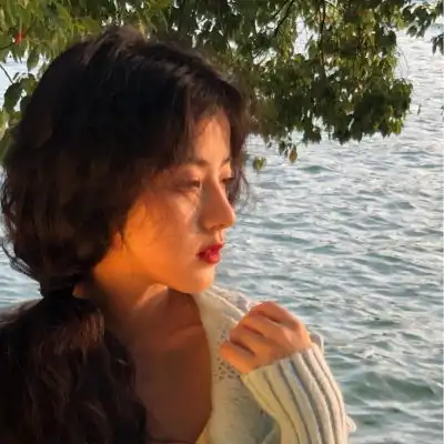 混网女头南风海风一吹,热爱生活的理由又多了一些
