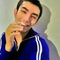 你的眼是我此生不遇的海
