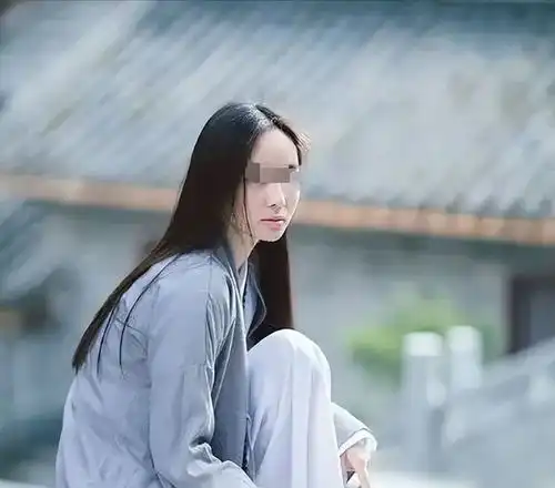 安徽美女道士胡小慧被捕,精通胡媚术,九名男徒弟揭露其罪行
