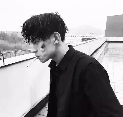 一批超赞微信头像
