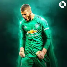 曼联球迷大型认爹现场这个男人开挂了
