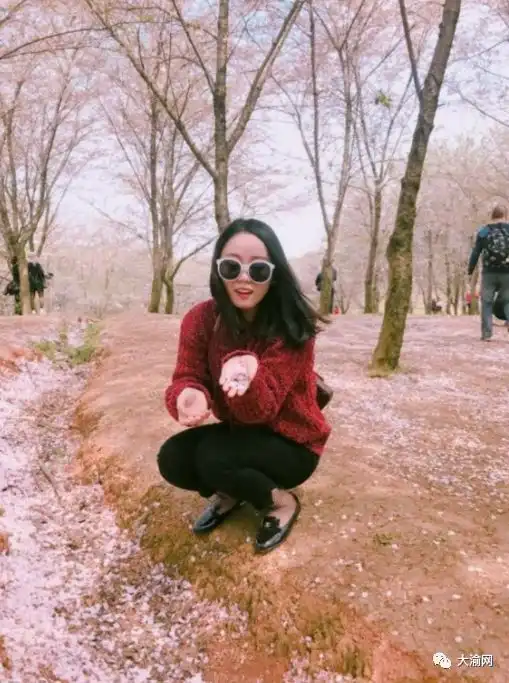 情人节姻缘来了l这世界很大,美女老师希望能和你一起去看看