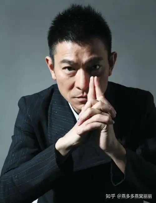 你知道吗燕窝不仅仅适合女性吃,男性吃燕窝效果也很好
