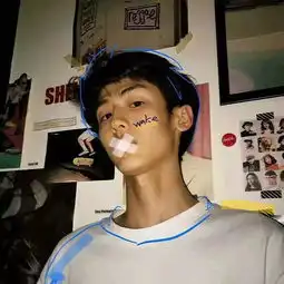 经典爱情语录有一种深爱叫做,不再联系...

