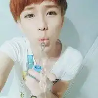 啊啦啦喜欢美男滴都来哟
