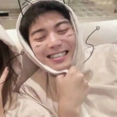 抖音网红情侣头像真人抖音超好看独一无二图片
