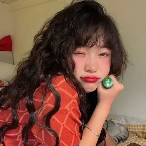 笑起来超好看的女生头像,爱笑的女孩子运气不会差
