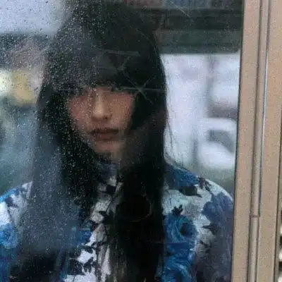 2023唯美氛围感女生头像图片
