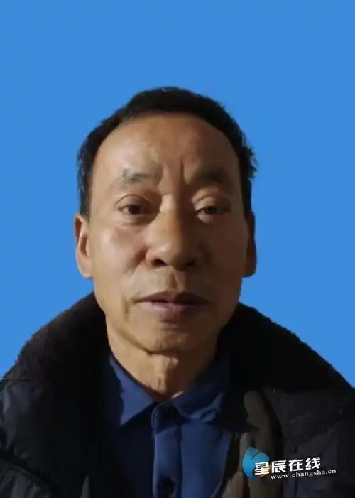 好人故事丨张军立照顾瘫痪妻子20余年他用行动兑现爱的誓言
