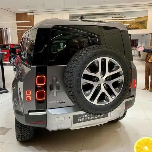 又一经典越野要上市,全铝车身3把差速锁,没白等
